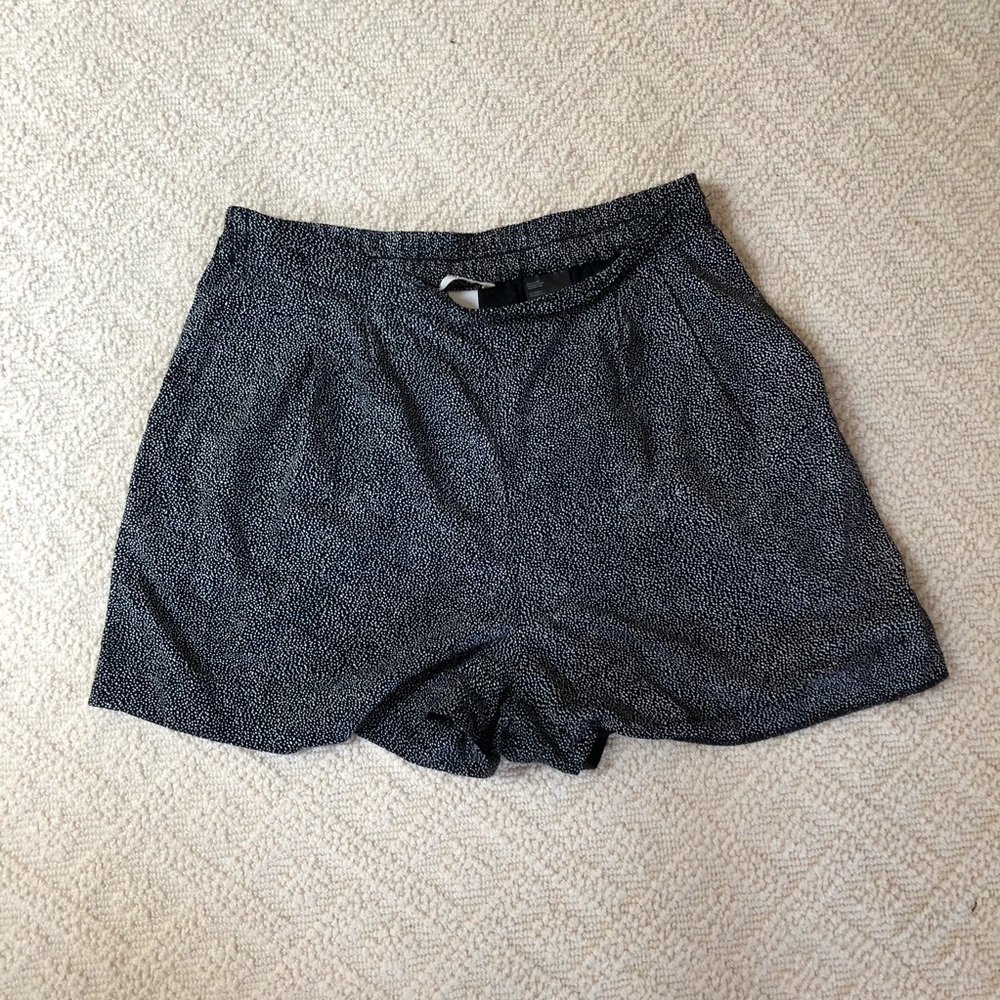 H&M Polka Dot Pleated Shorts